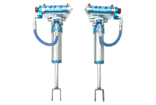 King Shocks Leveling Kit 2011-Up GM 2500HD 3500HD Leveling Front 2.5 Remote Reservoir Rear 2.5 Piggyback Reservoir W/Adjusters